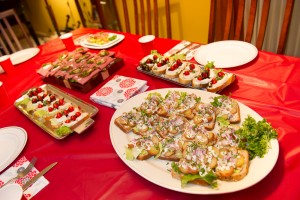 2014-01-09 Hyggelig Smushies | Food and Cookbook Photography Chicago, IL Photographs of smushies taken at 11-year-old Arden's birthday party. All of the girls joined in the fun of making the food, too! http://www.hyggeligsmushies.com All images © 2014 Angela B. Garbot Mandatory credit Angela B. Garbot Usage: Personal Use Only Angela Garbot Photography http://www.AngelaGarbot.com Facebook: http://www.facebook.com/agarbot Twitter: @PhotosByGarbot LinkedIn: www.linkedin.com/in/AngelaGarbotPhotography 773.383.8858 | angie@angelagarbot.com